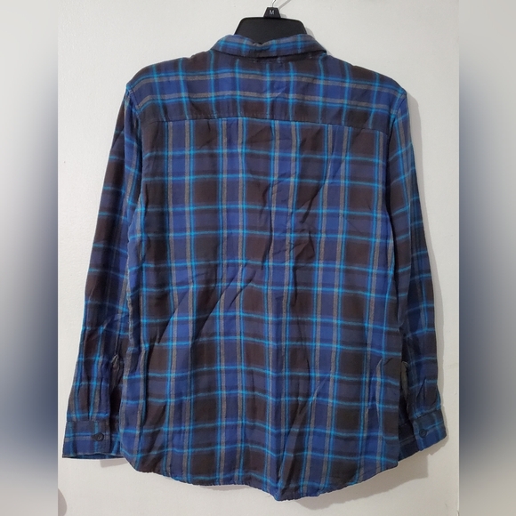 VANS, Boys Plaid Button up Double Layer Shirt. NWT - Picture 7 of 10